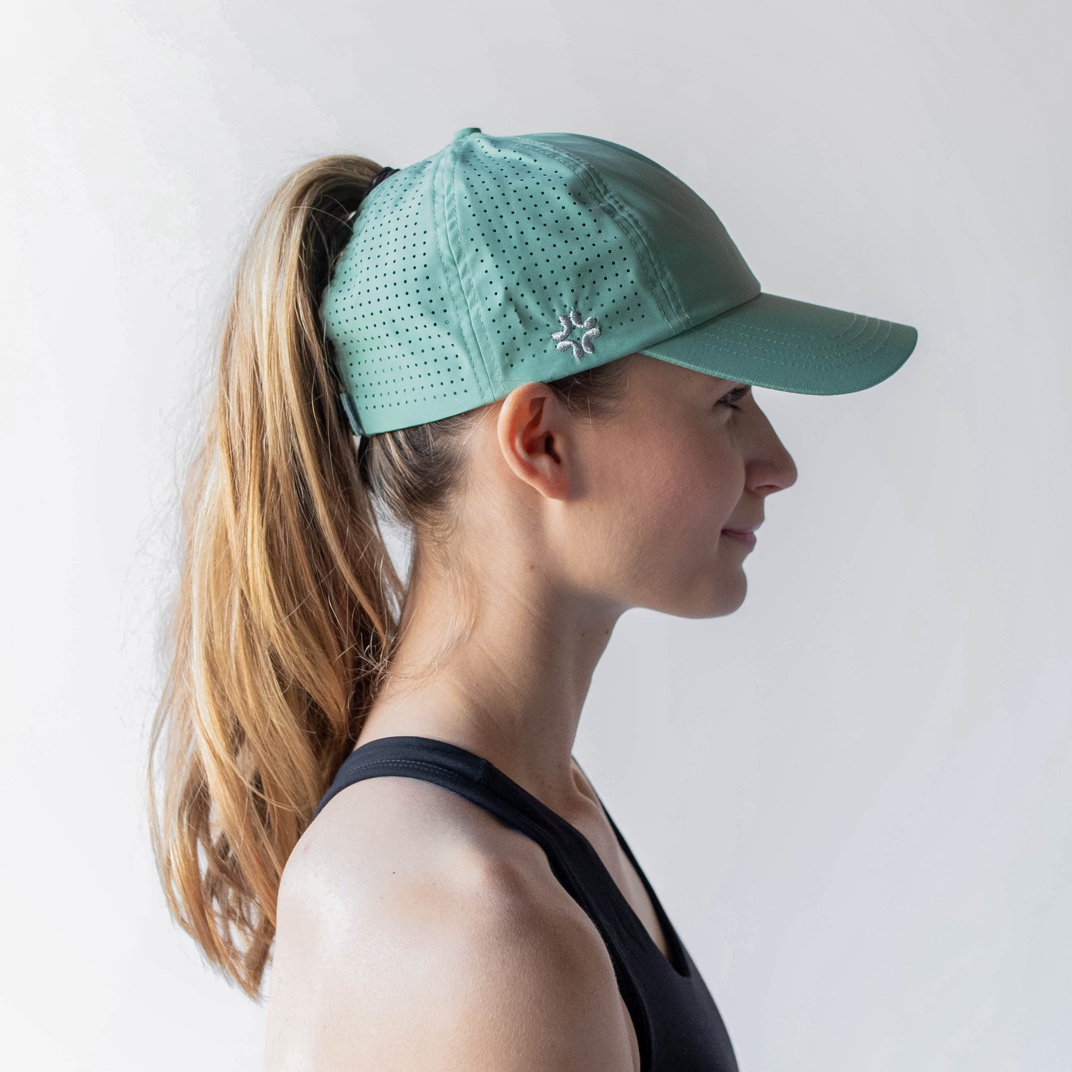 Ponytail hat, X-Boyfriend, Green Bay, UPF 50+ - VIMHUE